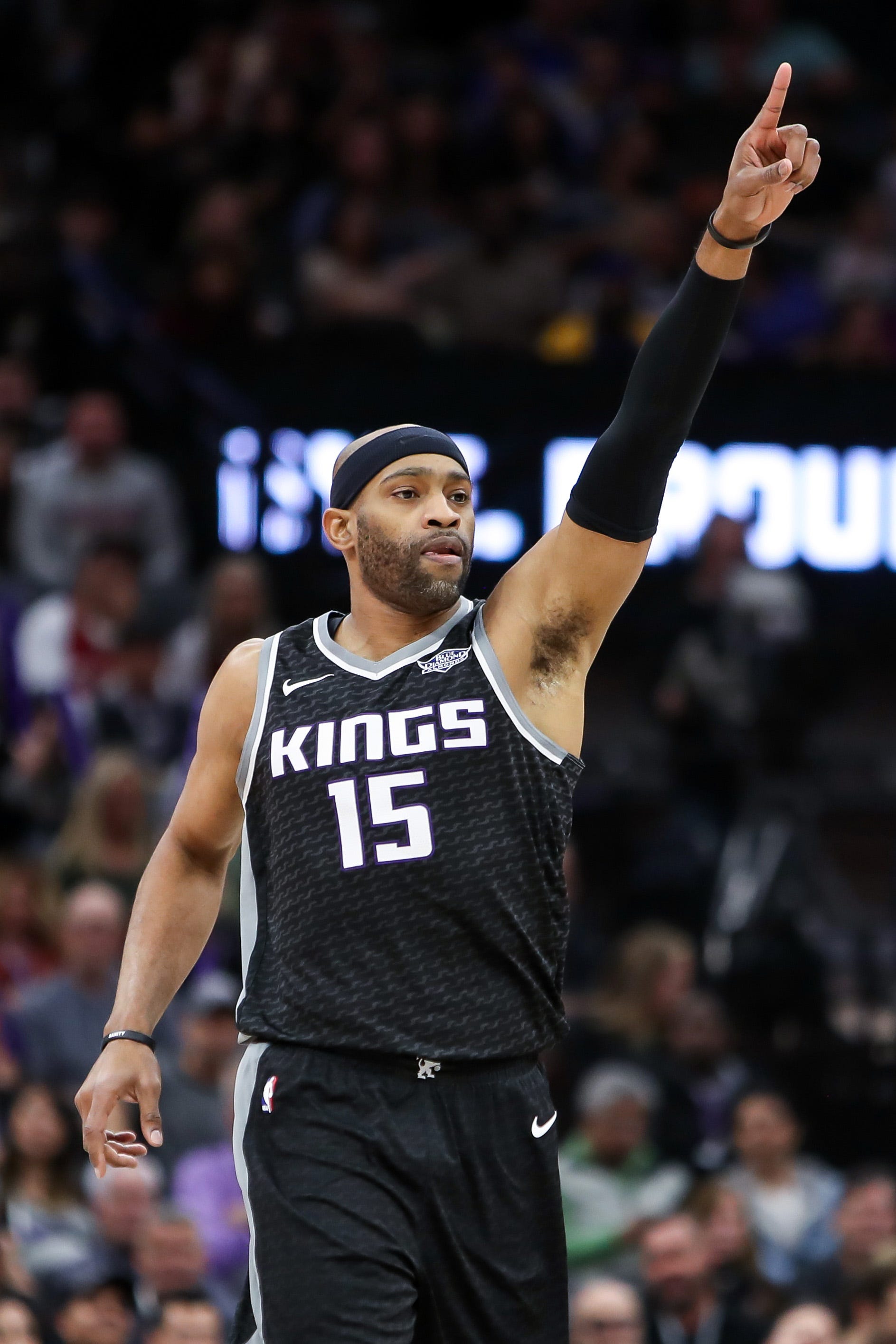 vince carter kings jersey